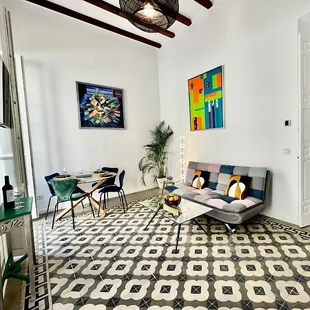 Picasso'S Tres Puertas 4 Bedrooms Málaga Buitenkant foto